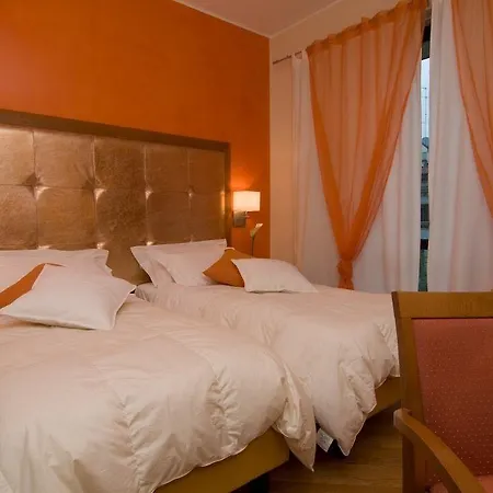 Europa Hotel 4*